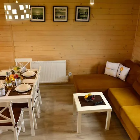 Semesterbostad Piasek I Woda Drewniane W Grzybowie *