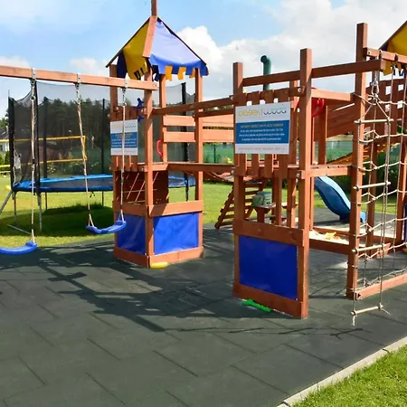 Semesterbostad Piasek I Woda Drewniane W Grzybowie Grzybowo (West Pomeranian)